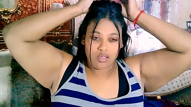 Snapshot of IndianYummy chatting on 10.03.25 IndianYummy online show from 10.03.25