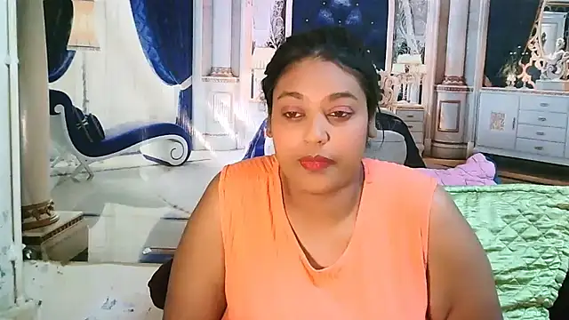 Snapshot of IndianYummy chatting on 10.10.25 IndianYummy online show from 10.10.25