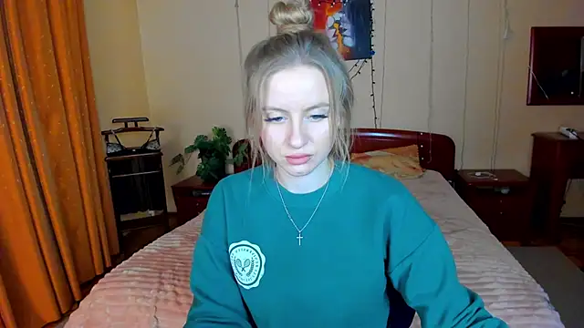 Snapshot of alexa_glory chatting on 02.02.25 alexa glory online show from 02.02.25