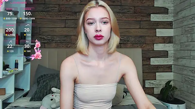 White Lioness online show from 04.14.26