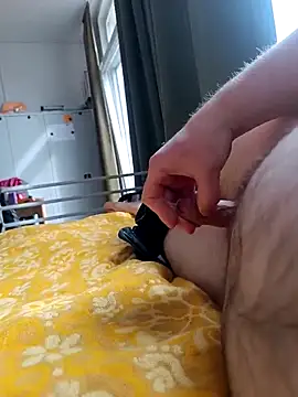 Snapshot of awesome-dirty-dick chatting on 03.28.26 awesome-dirty-dick online show from 03.28.26