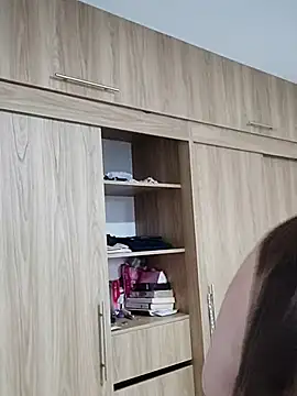  Prinscarlet  online show from 01.05.26