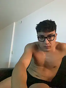 Snapshot of LCarreraa chatting on 01.23.25 LCarreraa online show from 01.23.25