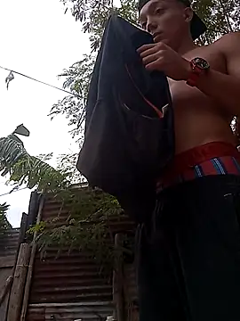 tayson  online show from 10.25.25