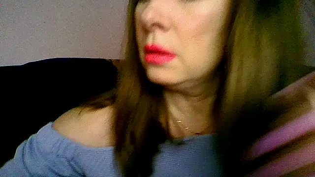 Snapshot of maritanna chatting on 03.17.25 maritanna online show from 03.17.25