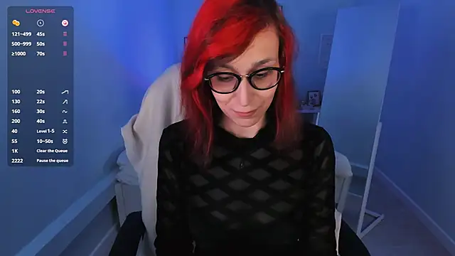 Dora Marcelli online show from 12.05.25