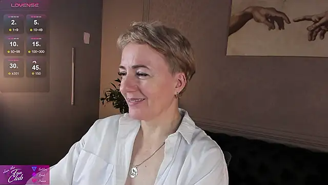 Snapshot of Nika_Smit chatting on 12.07.24 Nika Smit online show from 12.07.24