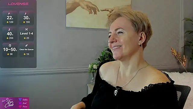 Snapshot of Nika_Smit chatting on 01.03.25 Nika Smit online show from 01.03.25