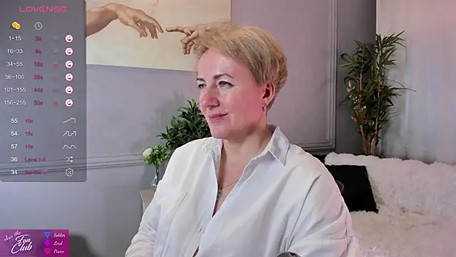 Snapshot of Nika_Smit chatting on 01.26.25 Nika Smit online show from 01.26.25