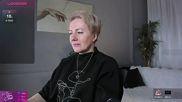 Snapshot of Nika_Smit chatting on 02.01.25 Nika Smit online show from 02.01.25