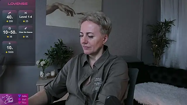 Snapshot of Nika_Smit chatting on 02.21.25 Nika Smit online show from 02.21.25