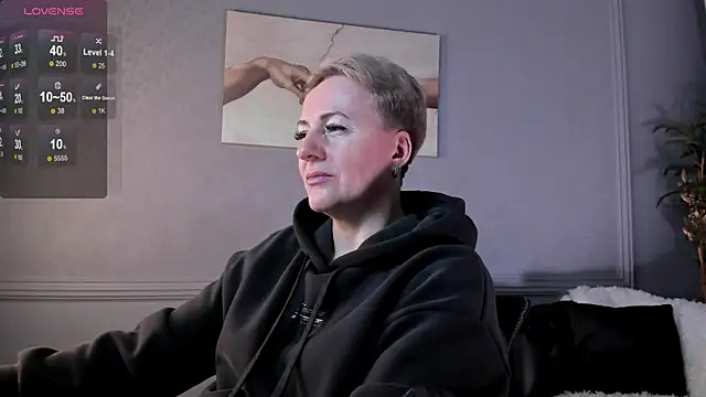 Snapshot of Nika_Smit chatting on 03.04.25 Nika Smit online show from 03.04.25