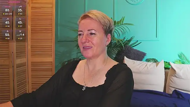 Snapshot of Nika_Smit chatting on 09.14.25 Nika Smit online show from 09.14.25