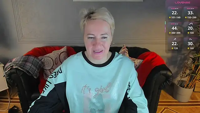 Nika Smit online show from 01.10.26