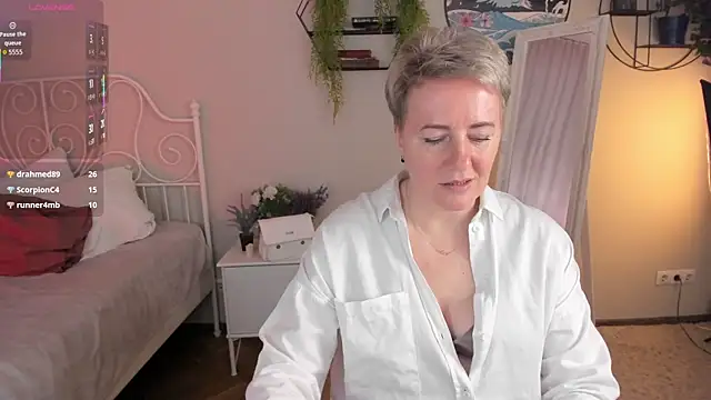 Snapshot of Nika_Smit chatting on 05.16.26 Nika Smit online show from 05.16.26