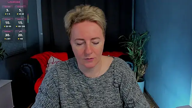 Snapshot of Nika_Smit chatting on 05.22.26 Nika Smit online show from 05.22.26