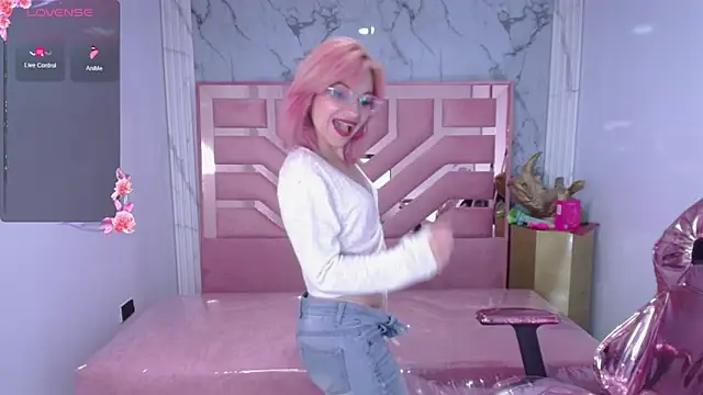 abril ch  online show from 03.13.26