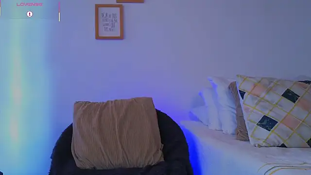 estebandelouis online show from 02.17.26