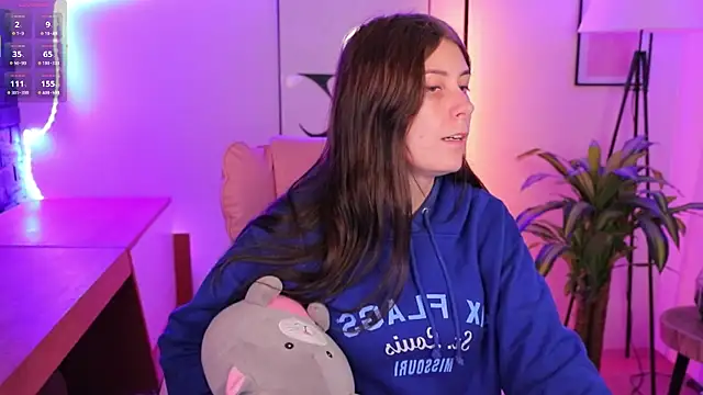 Hailey Green online show from 11.12.25