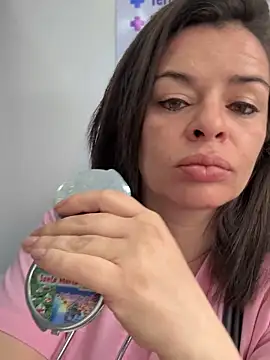 NATHALIA-28  online show from 12.04.25