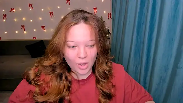 Snapshot of Jessica_Rabbit chatting on 12.20.25 Jessica Rabbit online show from 12.20.25