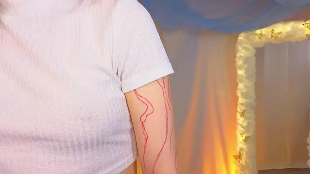 AlisiaSpinnet  online show from 01.20.25