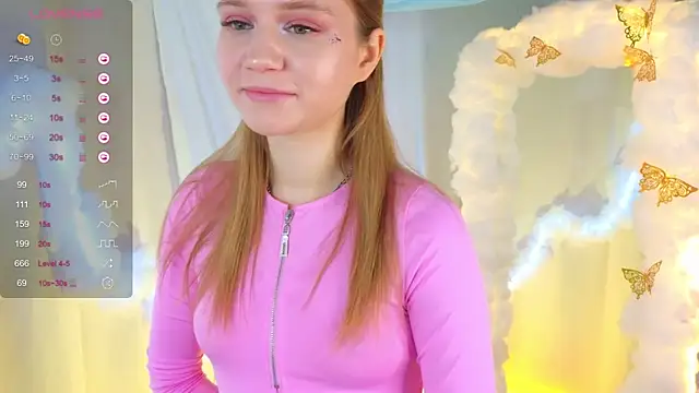 AlisiaSpinnet  online show from 03.18.25