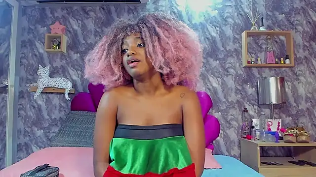 EMMAPARISS online show from 10.15.25