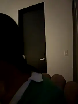 Snapshot of LexyRobert chatting on 10.10.25 LexyRobert online show from 10.10.25