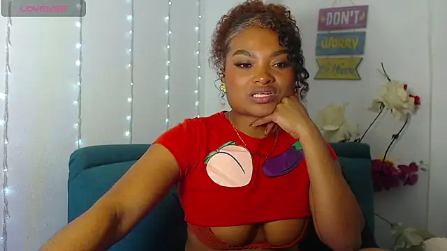 Snapshot of gianna_smith chatting on 02.19.25 gianna smith online show from 02.19.25