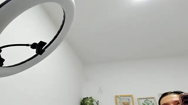 megan 29 online show from 04.21.26