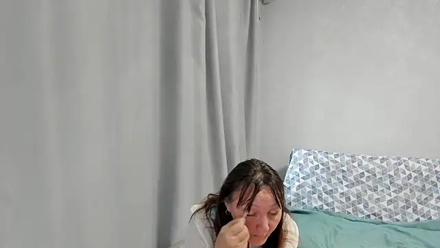 elis gabbi online show from 10.31.25