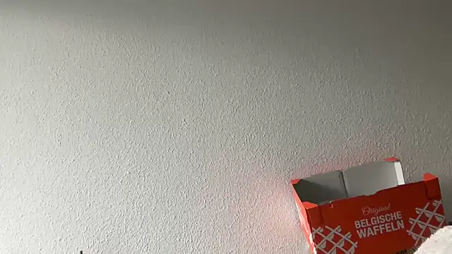 Snapshot of EmilyWi_ chatting on 01.26.25 EmilyWi  online show from 01.26.25