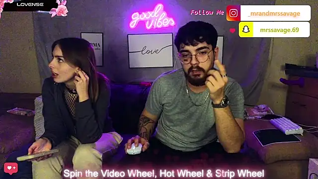 MrAndMrsSavage online show from 01.17.25