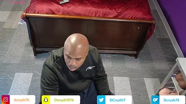 Snapshot of Dcrush17 chatting on 12.20.25 Dcrush17 online show from 12.20.25