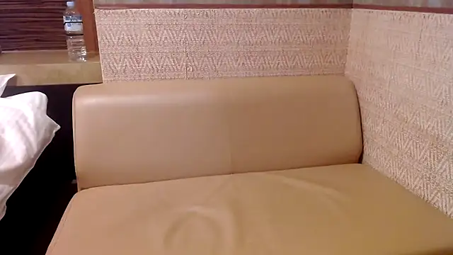 -YOME no IMOUTO- online show from 02.27.25