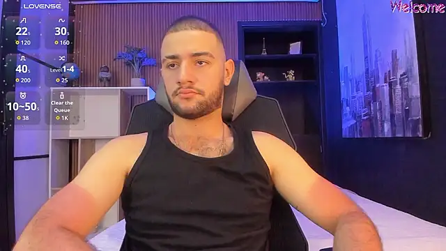 MaximusDick1  online show from 03.25.26