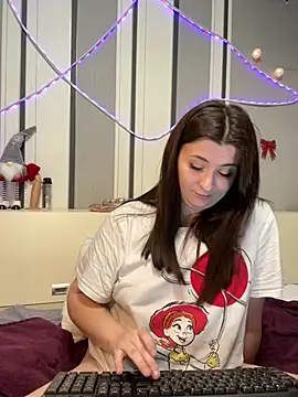 Jadelli online show from 02.13.25