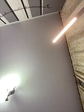 Jadelli online show from 02.24.25