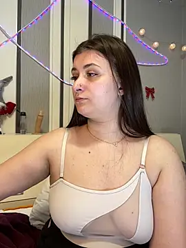 Jadelli online show from 02.25.25