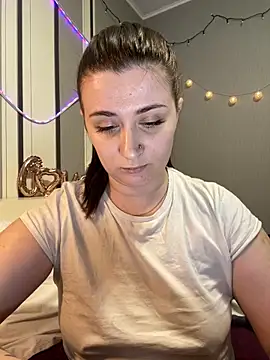 Jadelli online show from 02.27.25