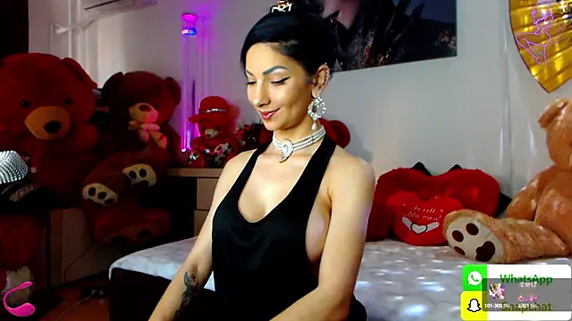 EvelynAisha online show from 03.21.25