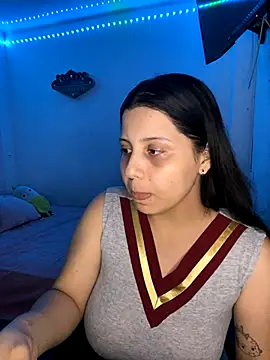 Sophie  Carter  online show from 10.31.25