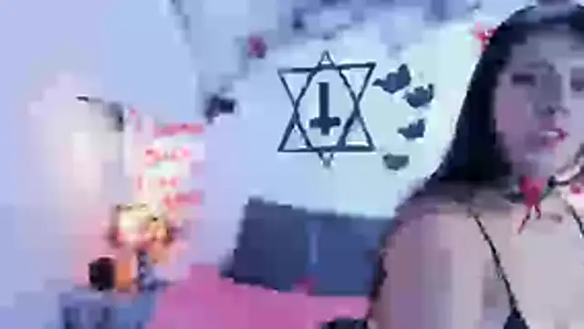 LunaSmitt online show from 10.29.25