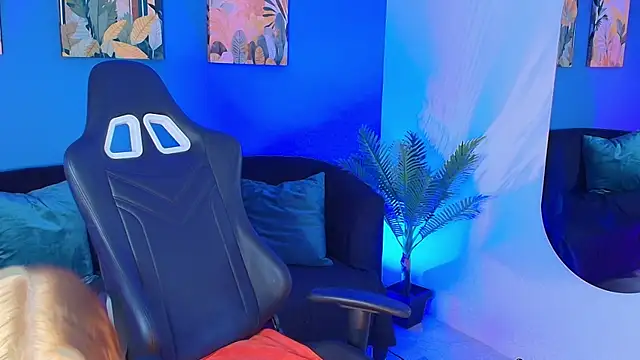 BRITHANY SPARK online show from 10.01.25