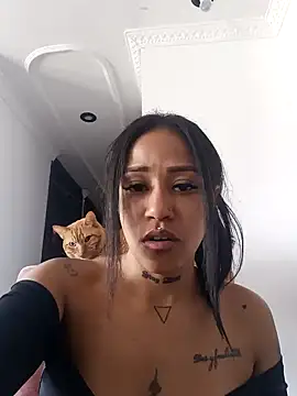 Snapshot of devi_black13_ chatting on 01.29.25 devi black13 online show from 01.29.25