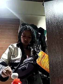 Snapshot of devi_black13_ chatting on 03.18.25 devi black13 online show from 03.18.25