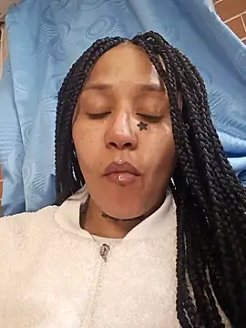 Snapshot of devi_black13_ chatting on 02.15.26 devi black13 online show from 02.15.26