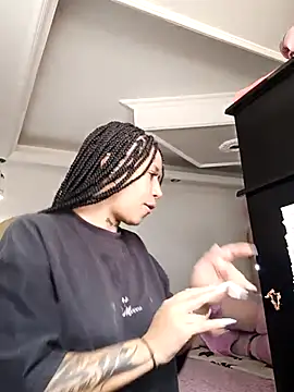 Snapshot of devi_black13_ chatting on 02.21.26 devi black13 online show from 02.21.26