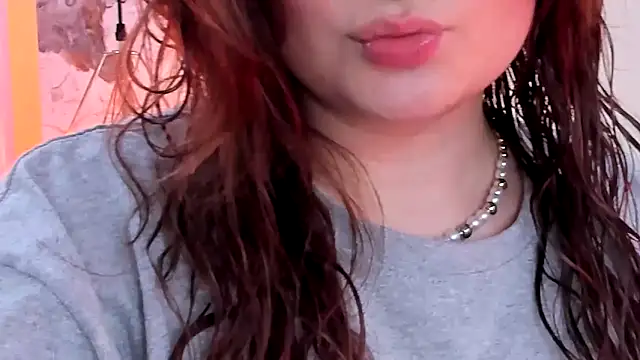 SalommeFlores online show from 10.05.25